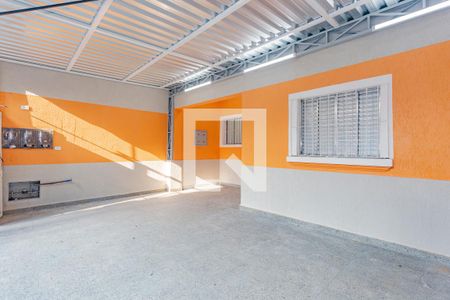 Casa à venda com 170m², 3 quartos e 2 vagas Casa à venda com 170m², 3 quartos e 2 vagasGaragem