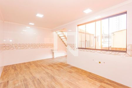 Casa à venda com 170m², 3 quartos e 2 vagas Casa à venda com 170m², 3 quartos e 2 vagasCozinha