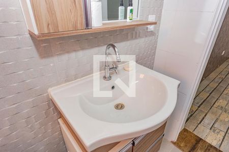 Casa à venda com 170m², 3 quartos e 2 vagas Casa à venda com 170m², 3 quartos e 2 vagasBanheiro da Suíte