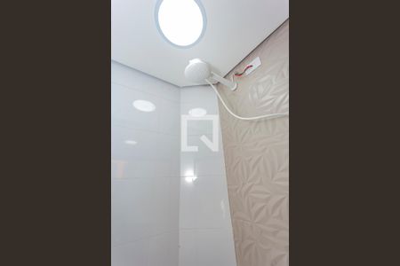 Casa à venda com 170m², 3 quartos e 2 vagas Casa à venda com 170m², 3 quartos e 2 vagasBanheiro