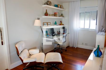 Sala de apartamento à venda com 2 quartos, 142m² em Vila Yara, Osasco
