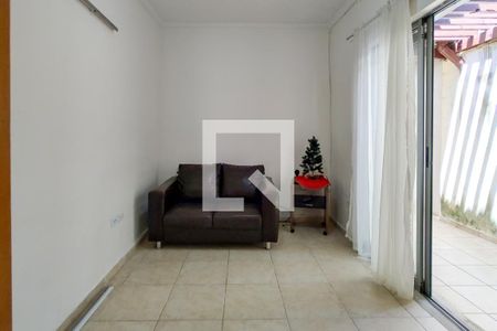 Sala de casa para alugar com 2 quartos, 96m² em Nova Mirim, Praia Grande