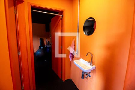 Casa à venda com 120m², 3 quartos e 2 vagasBanheiro