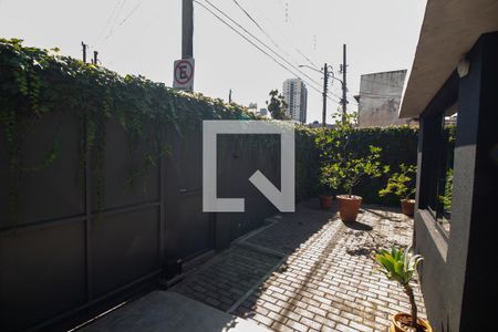 Casa à venda com 120m², 3 quartos e 2 vagasQuintal