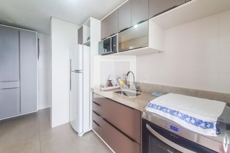 Apartamento para alugar com 90m², 2 quartos e 2 vagas Apartamento para alugar com 90m², 2 quartos e 2 vagasCozinha