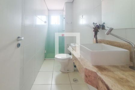 Apartamento para alugar com 90m², 2 quartos e 2 vagas Apartamento para alugar com 90m², 2 quartos e 2 vagasBanheiro