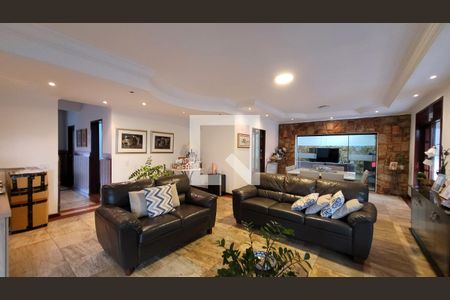 Sala de casa de condomínio para alugar com 4 quartos, 470m² em Vila Madalena, Campinas