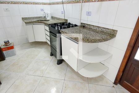 Cozinha  de kitnet/studio para alugar com 1 quarto, 30m² em Boqueirão, Praia Grande