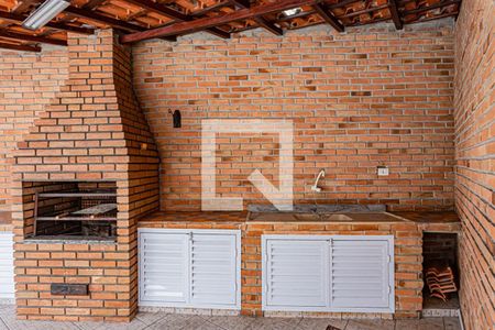 Casa à venda com 170m², 2 quartos e 2 vagasQuintal e churrasqueira