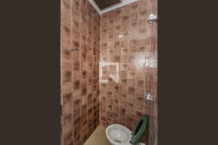 Casa à venda com 170m², 2 quartos e 2 vagasBanheiro