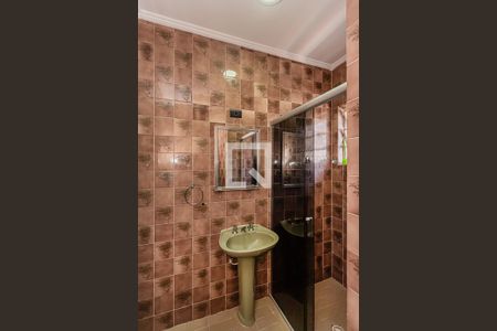 Casa à venda com 170m², 2 quartos e 2 vagasBanheiro