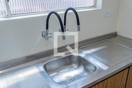 Casa à venda com 170m², 2 quartos e 2 vagasCozinha