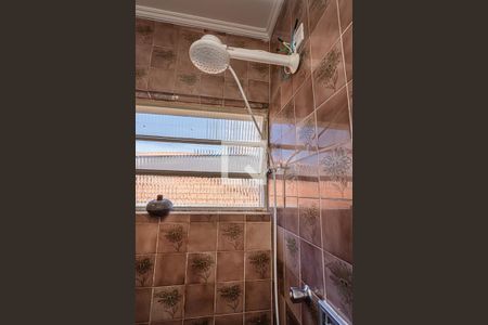 Casa à venda com 170m², 2 quartos e 2 vagasBanheiro