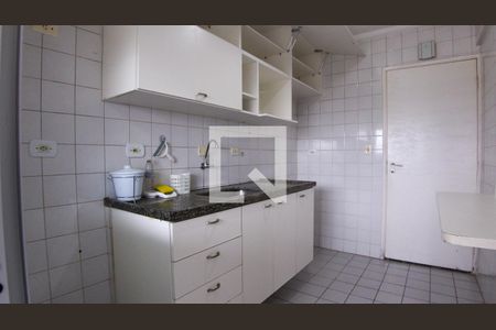 Apartamento à venda com 64m², 3 quartos e 1 vaga Apartamento à venda com 64m², 3 quartos e 1 vagaCozinha