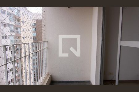 Apartamento à venda com 64m², 3 quartos e 1 vaga Apartamento à venda com 64m², 3 quartos e 1 vagavaranda