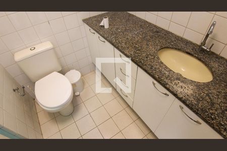 Apartamento à venda com 64m², 3 quartos e 1 vaga Apartamento à venda com 64m², 3 quartos e 1 vagaBanheiro