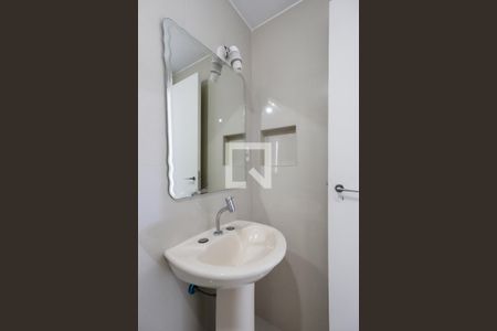 Banheiro da Suíte de apartamento para alugar com 2 quartos, 70m² em Santana, São Paulo