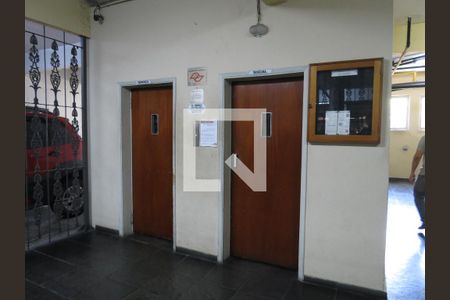 Apartamento à venda com 69m², 2 quartos e 1 vagaElevador Garagem