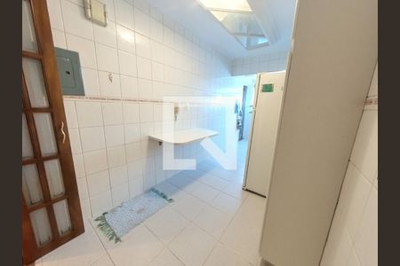 Apartamento à venda com 69m², 2 quartos e 1 vagaCozinha
