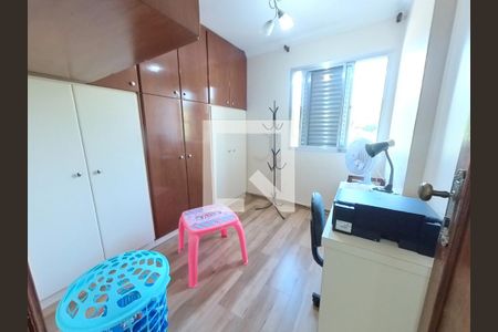 Apartamento à venda com 69m², 2 quartos e 1 vagaQuarto 2