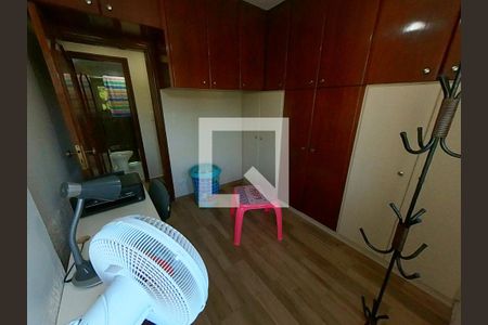 Apartamento à venda com 69m², 2 quartos e 1 vagaQuarto 2