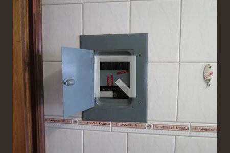 Apartamento à venda com 69m², 2 quartos e 1 vagaDisjuntores