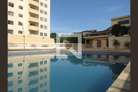 Apartamento à venda com 69m², 2 quartos e 1 vagaÁrea comum - Piscina