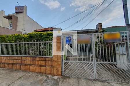 Casa à venda com 430m², 2 quartos e 6 vagasFachada