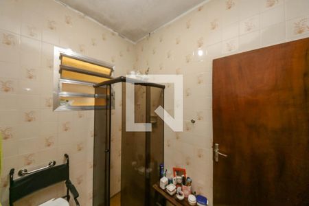 Casa à venda com 430m², 2 quartos e 6 vagasBanheiro