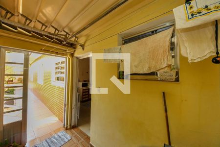 Casa à venda com 430m², 2 quartos e 6 vagasÁrea de Serviço