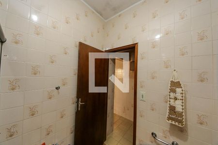 Casa à venda com 430m², 2 quartos e 6 vagasBanheiro