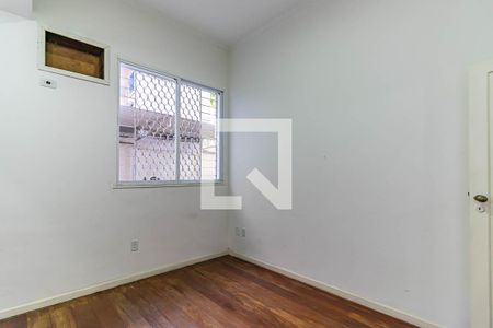 Casa à venda com 220m², 3 quartos e 2 vagasQuarto 1