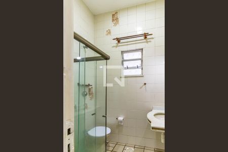 Casa à venda com 220m², 3 quartos e 2 vagasBanheiro Quarto 1