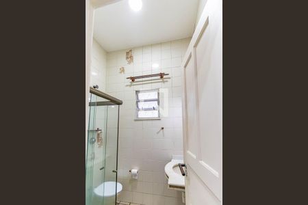 Casa à venda com 220m², 3 quartos e 2 vagasBanheiro Quarto 1