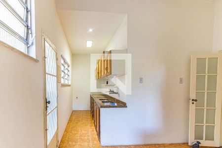 Casa à venda com 220m², 3 quartos e 2 vagasCozinha