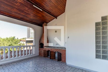 Casa à venda com 220m², 3 quartos e 2 vagasVaranda Superior