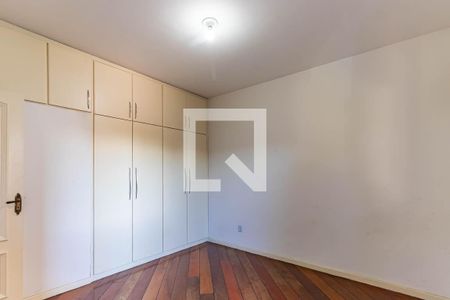 Casa à venda com 220m², 3 quartos e 2 vagasQuarto 2