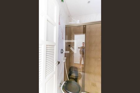 Casa à venda com 220m², 3 quartos e 2 vagasBanheiro Térreo