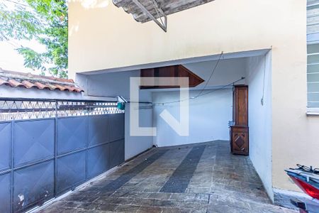 Casa à venda com 220m², 3 quartos e 2 vagasÁrea Externa