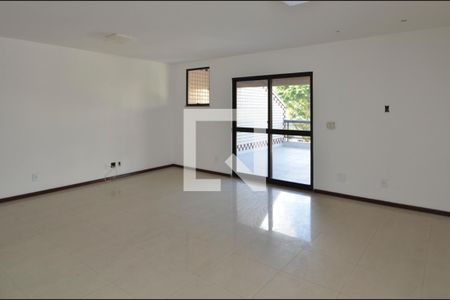 Sala de apartamento à venda com 3 quartos, 210m² em Recreio dos Bandeirantes, Rio de Janeiro