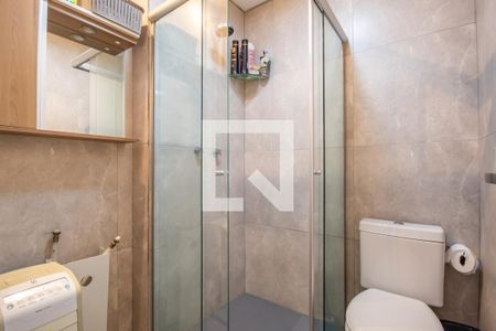 Apartamento à venda com 71m², 2 quartos e 1 vagaBanheiro 2