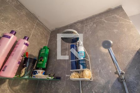 Apartamento à venda com 71m², 2 quartos e 1 vagaBanheiro da Suíte