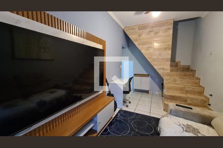 Casa à venda com 180m², 4 quartos e 2 vagas Casa à venda com 180m², 4 quartos e 2 vagasSala 2