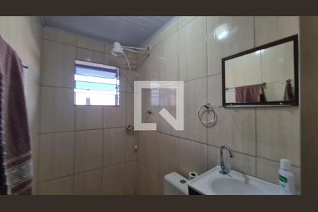 Casa à venda com 180m², 4 quartos e 2 vagas Casa à venda com 180m², 4 quartos e 2 vagasBanheiro da Suíte 2