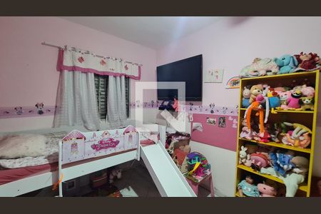 Casa à venda com 180m², 4 quartos e 2 vagas Casa à venda com 180m², 4 quartos e 2 vagasQuarto 1