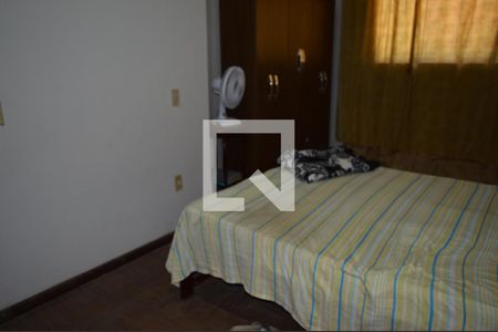 Casa à venda com 300m², 5 quartos e 1 vagaQuarto 4