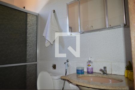 Casa à venda com 300m², 5 quartos e 1 vagaBanheiro do Quarto 1