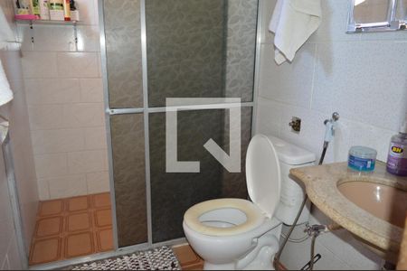 Casa à venda com 300m², 5 quartos e 1 vagaBanheiro do Quarto 1