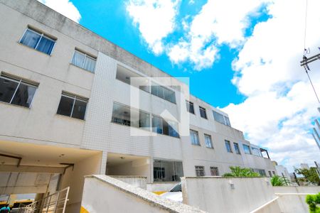 Apartamento à venda com 97m², 2 quartos e 1 vagaFachada 