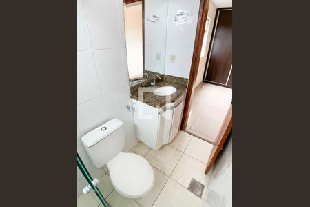 Apartamento à venda com 160m², 3 quartos e 2 vagas Apartamento à venda com 160m², 3 quartos e 2 vagasSuíte